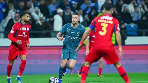 من مباراة الهلال وضمك في دوري روشن