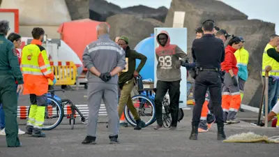 ضبط مهاجرين غير شرعيين في إسبانيا