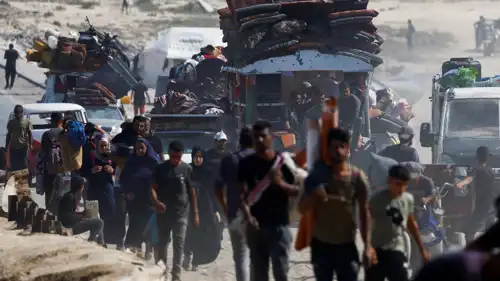 عائلات فلسطينية نازحة في غزة