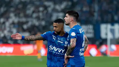 روبن نيفيز مع مالكوم ثنائي الهلال السعودي