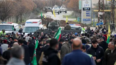 لبنانيون في الجنوب