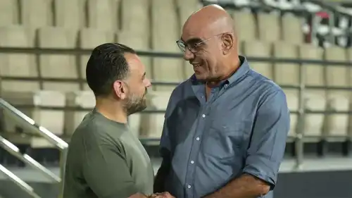 هشام نصر مع جون إدوارد