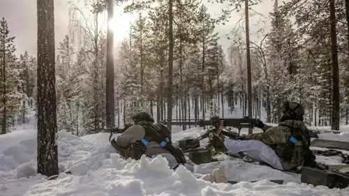 قوات روسية على الحدود مع فنلندا