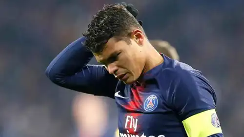 تياغو سيلفا خلال لعبه بقميص باريس سان جيرمان