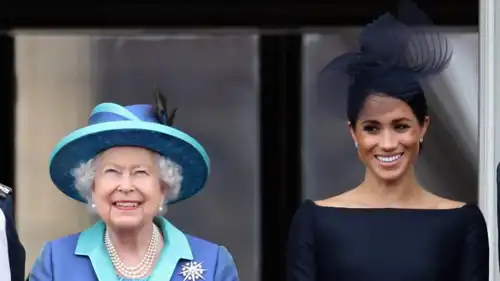الملكة إليزابيث وميغان ماركل