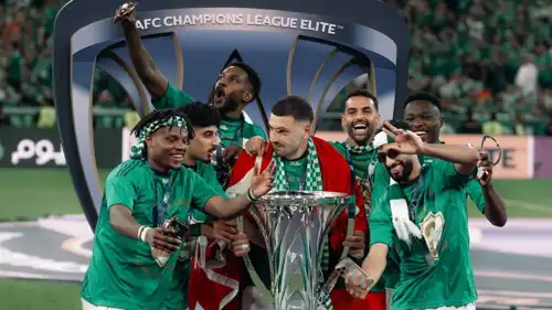 لاعبو الأهلي السعودي