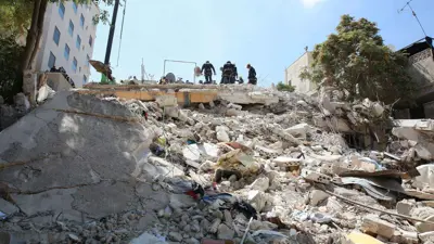 انهيار أحد المباني في الأردن