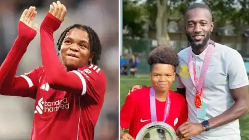 وليام أجيكوم أول مدرب للاعب ريو نغوموها نجم ليفربول