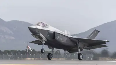 طائرة من طراز "إف-35"