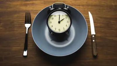 (عشاء متأخر (تعبيرية