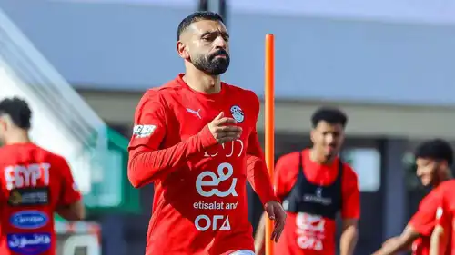 محمد صلاح في تدريبات منتخب مصر