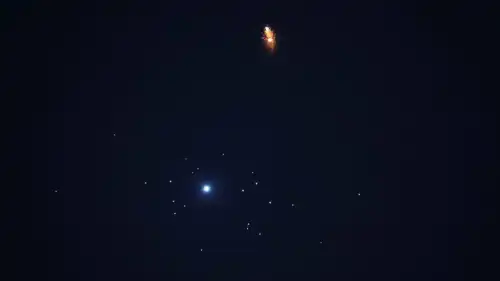 الهجمات الصاروخية الإيرانية فوق مدينة تل أبيب