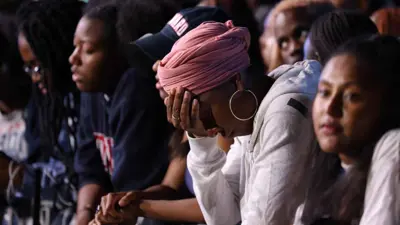 أنصار كامالا هاريس خلال إعلان نتائج الانتخابات