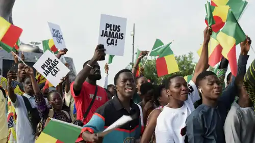 أنصار رئيس بنين، باتريس تالون