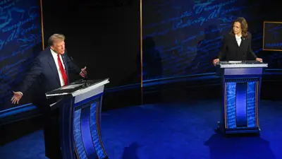 هاريس وترامب خلال المناظرة