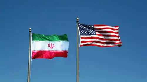 العلمان الأمريكي والإيراني