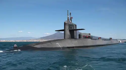 غواصة أمريكية من طراز "يو إس إس أوهايو"