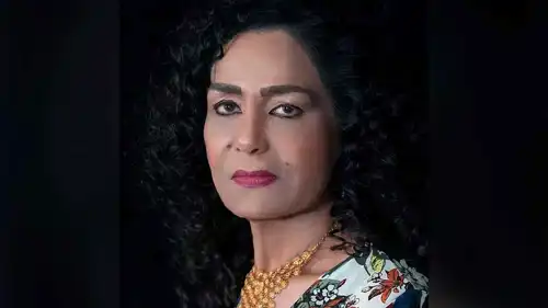 الفنانة العراقية ساجدة عبيد
