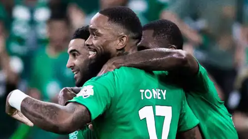 إيفان توني بحتفل بهدفه في شباك الأهلي