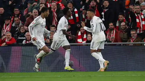 فينيسيوس جونيور مع مبابي وبيلينغهام