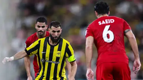 من مباراة الاتحاد وشباب الأهلي