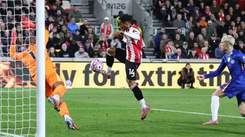 مباراة تشيلسي وبرينتفورد في الدوري الإنجليزي