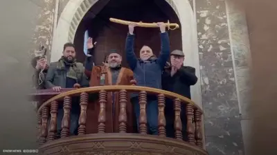 تكريم الطيار الذي عصى الأسد