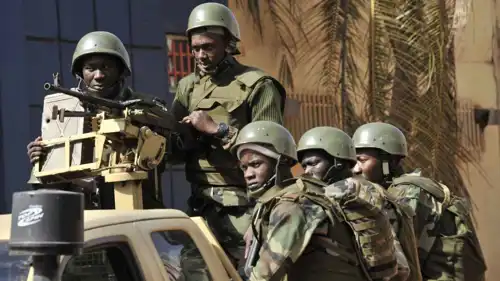 عناصر من الجيش المالي