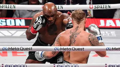 من نزال مايك تايسون وجيك بول