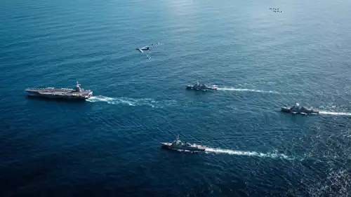 البحرية الأمريكية 