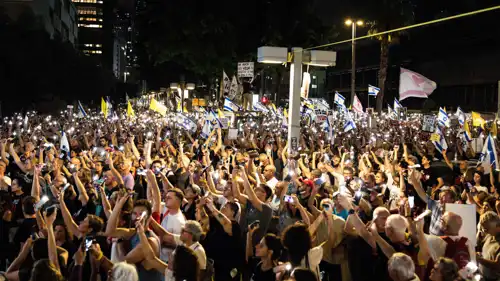 مظاهرات في إسرائيل تطالب بإطلاق سراح الرهائن ووقف الحرب