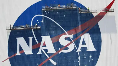 شعار وكالة الفضاء الأمريكية ناسا