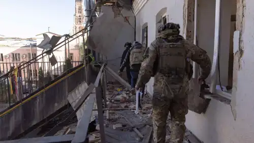 الجيش الروسي في إحدى البلدات الأوكرانية