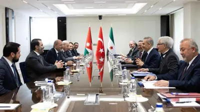 وزراء خارجية الأردن وسوريا وتركيا خلال المباحثات