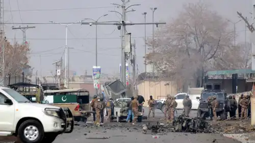 الجيش الباكستاني في موقع لأحد الهجمات المسلحة بكويتا