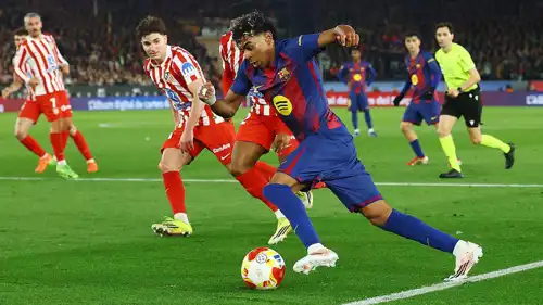 لامين يامال في مواجهة أتلتيكو مدريد