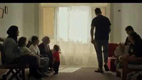 مشهد من فيلم "وين صرنا"