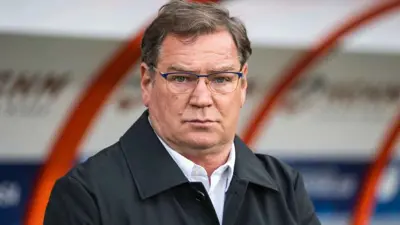 يان أوربان المدرب الجديد لبولندا