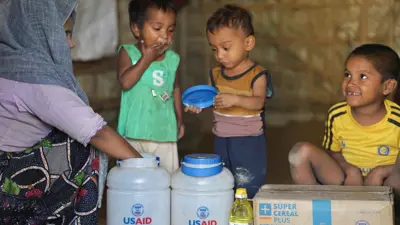 أطفال من الروهينغا