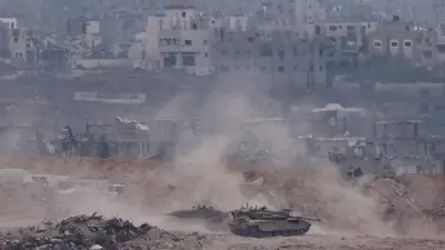 دبابات إسرائيلية في قطاع غزة