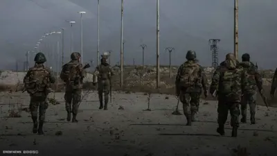 بيع أسلحة الجيش السوري بلبنان