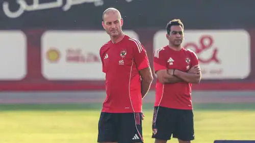 ياس توروب مدرب الأهلي المصري