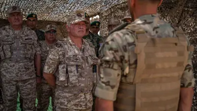 العاهل الأردني خلال حضوره تمرينا عسكريا