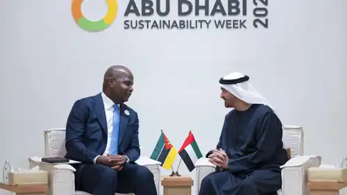 الشيخ محمد بن زايد ورئيس جمهورية موزمبيق