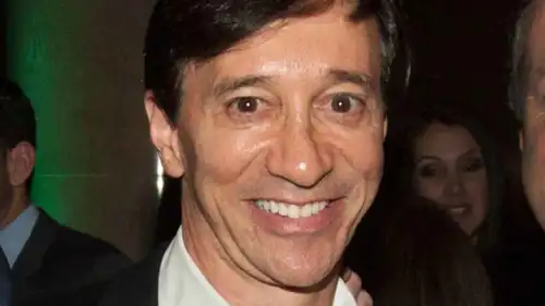 الممول الأمريكي المتقاعد هوارد روبن