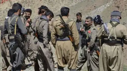 معسكرات المعارضة الإيرانية الكردية المسلحة في كردستان العراق