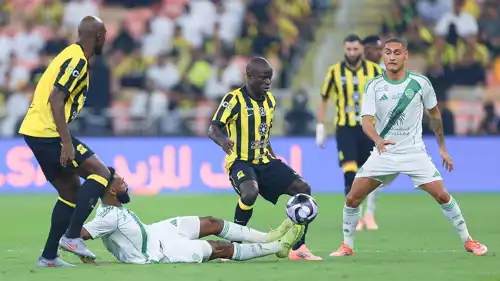 من مباراة الاتحاد والأهلي