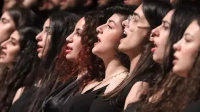 طلاب معهد الموسيقى