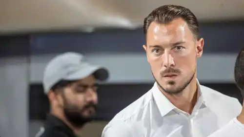 ماتياس يايسله مدرب الأهلي السعودي