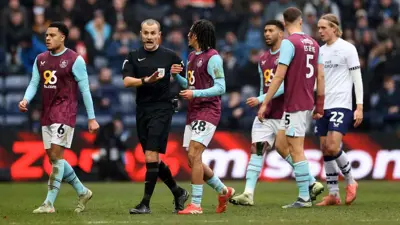 التونسي حنبعل المجبري أشعر حكم المباراة بتعرضه للعنصرية